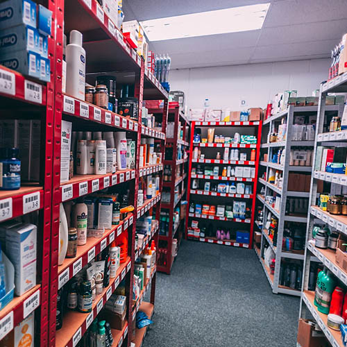 vue interieure Pharmacie Goma